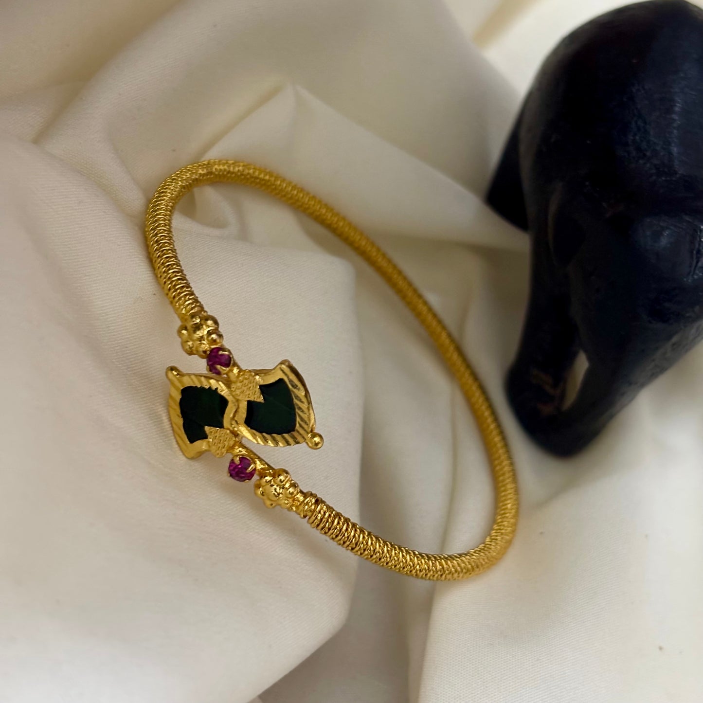 Traditional Palakka design Adjustable Bangle B_0128