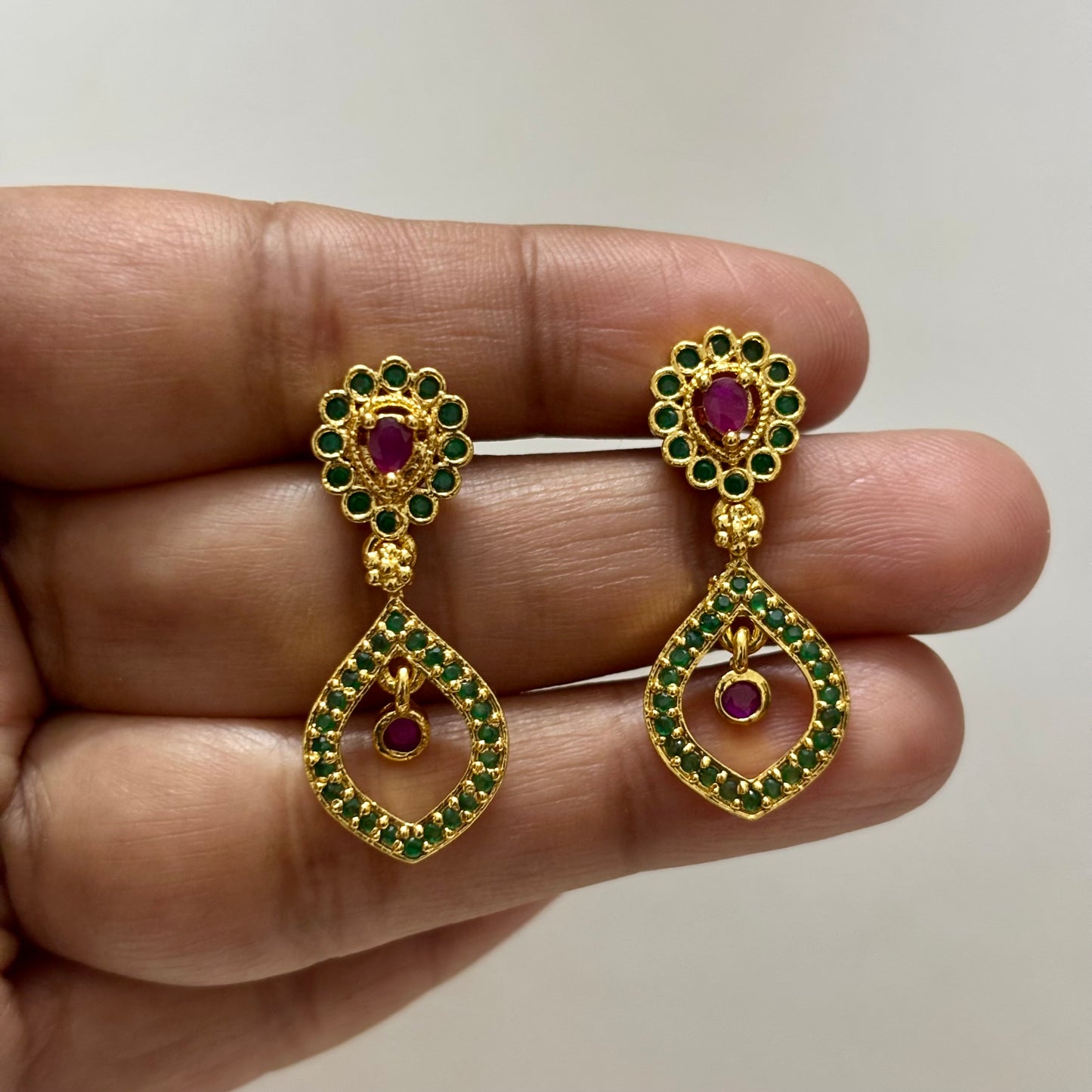 AD Stone Earrings E_0140