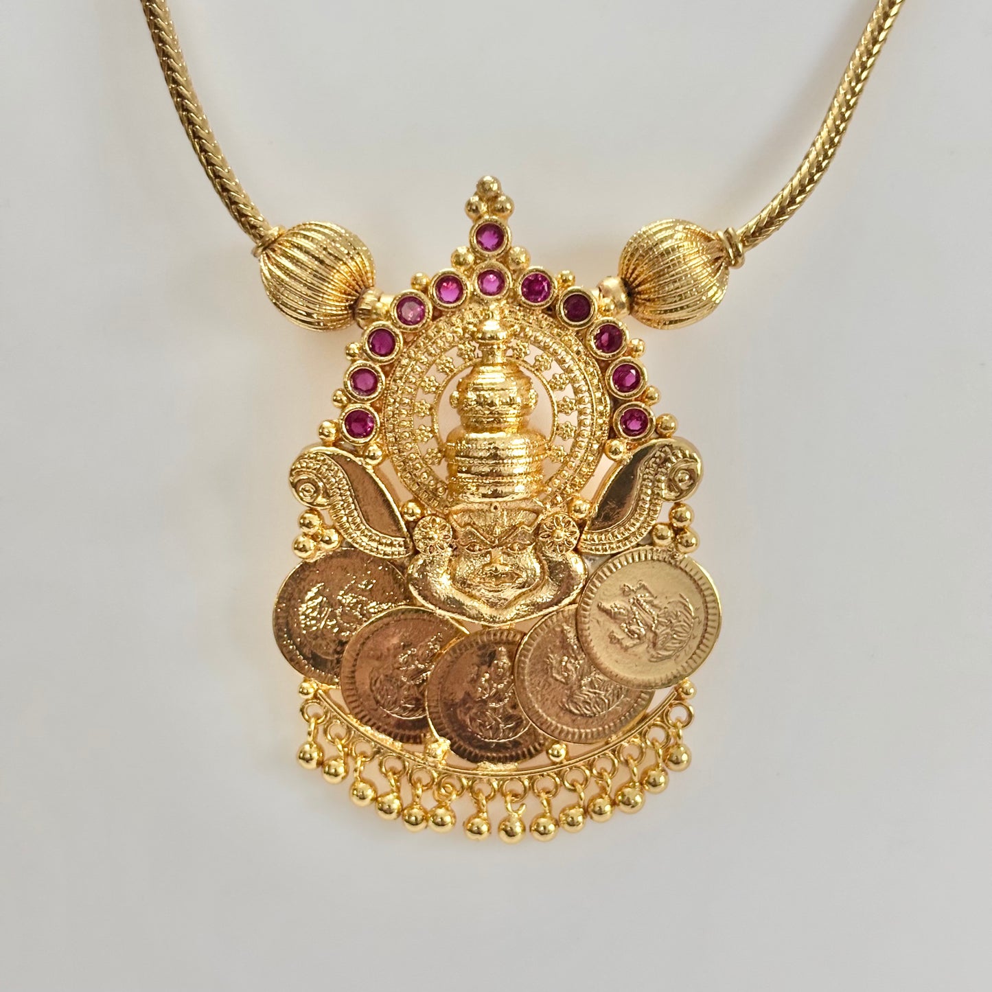 Kadhakali Pendant Chain C_0187
