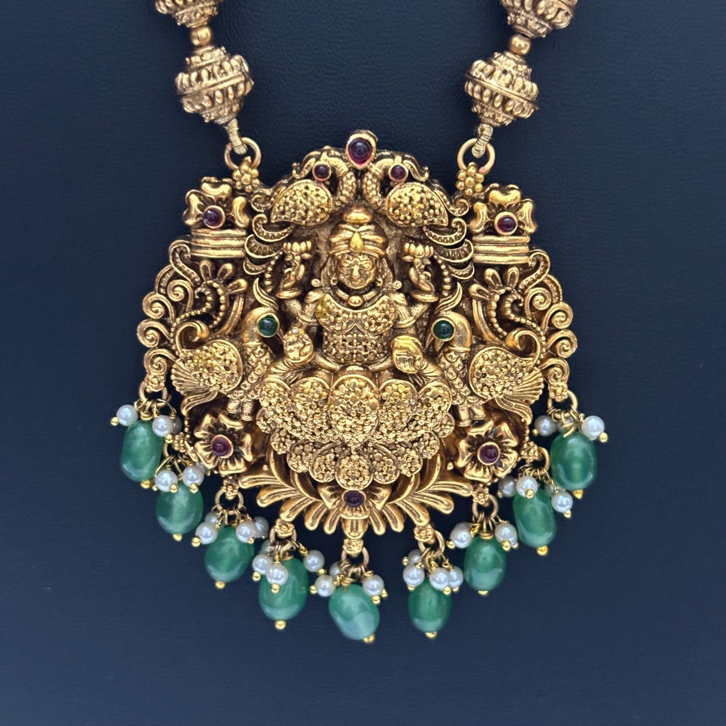 Antique Necklace Set Green N_0136