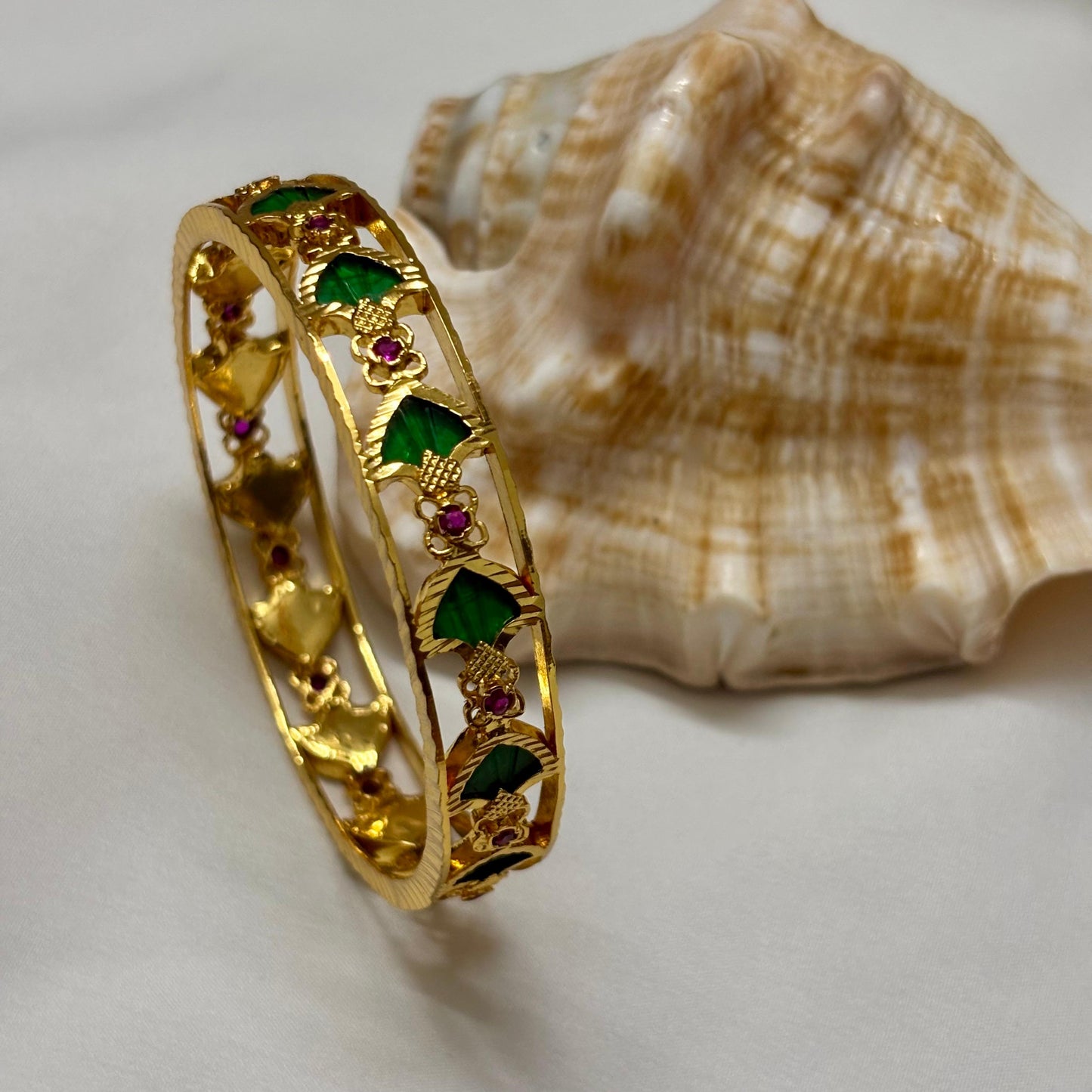 Traditional Palakka Bangle (Single) B_0103