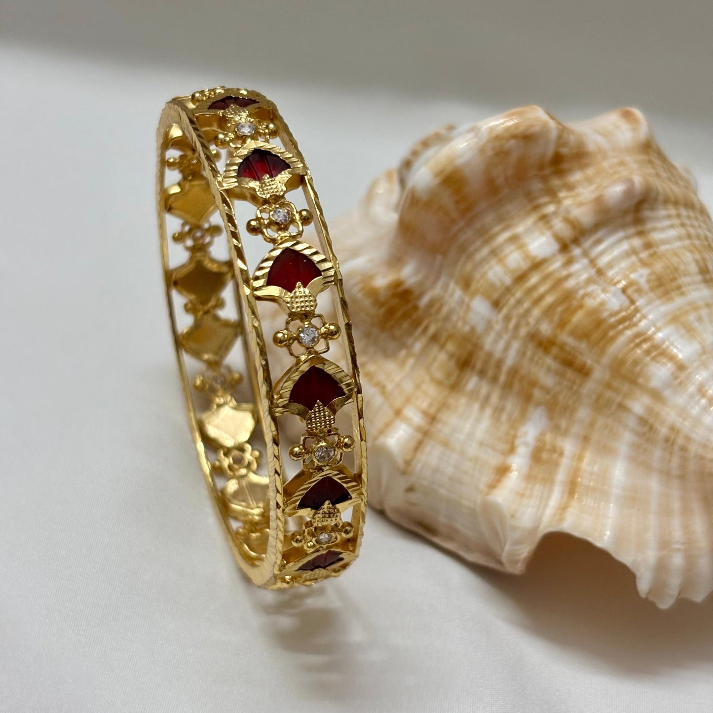 Traditional Red Palakka Bangle (Single) B_0107