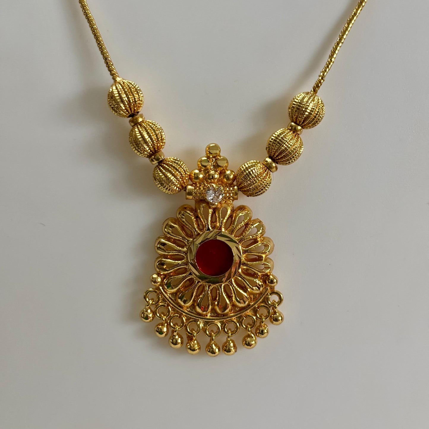 Traditional Pendant Chain C_0138