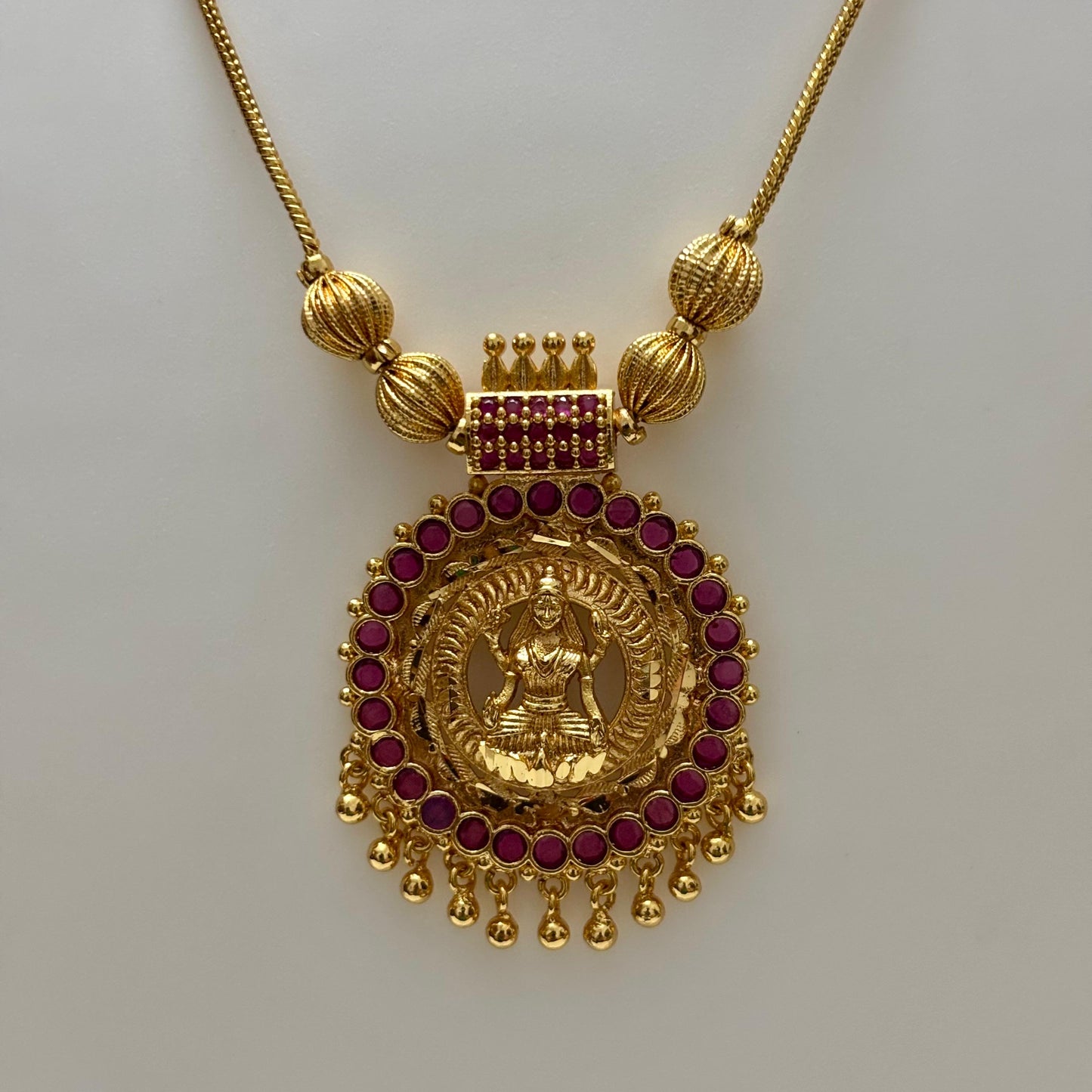 Traditional Pendant Chain C_0144