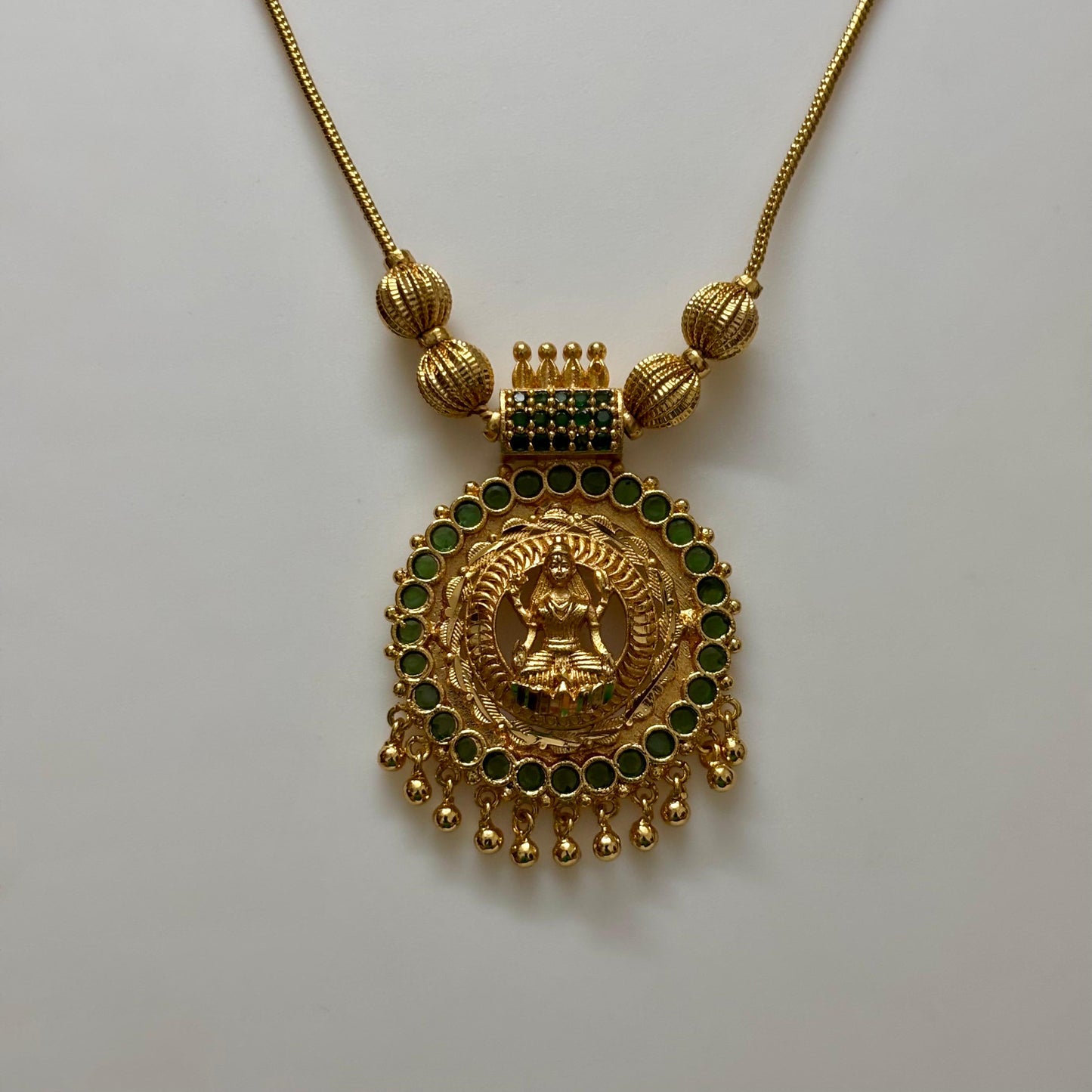 Traditional Pendant Chain C_0145