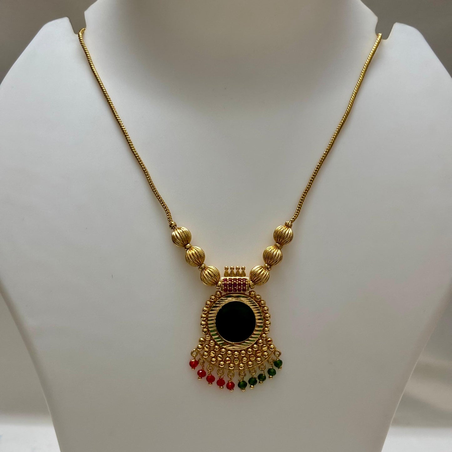 Traditional Pendant Chain Multicolour Beads C_0150