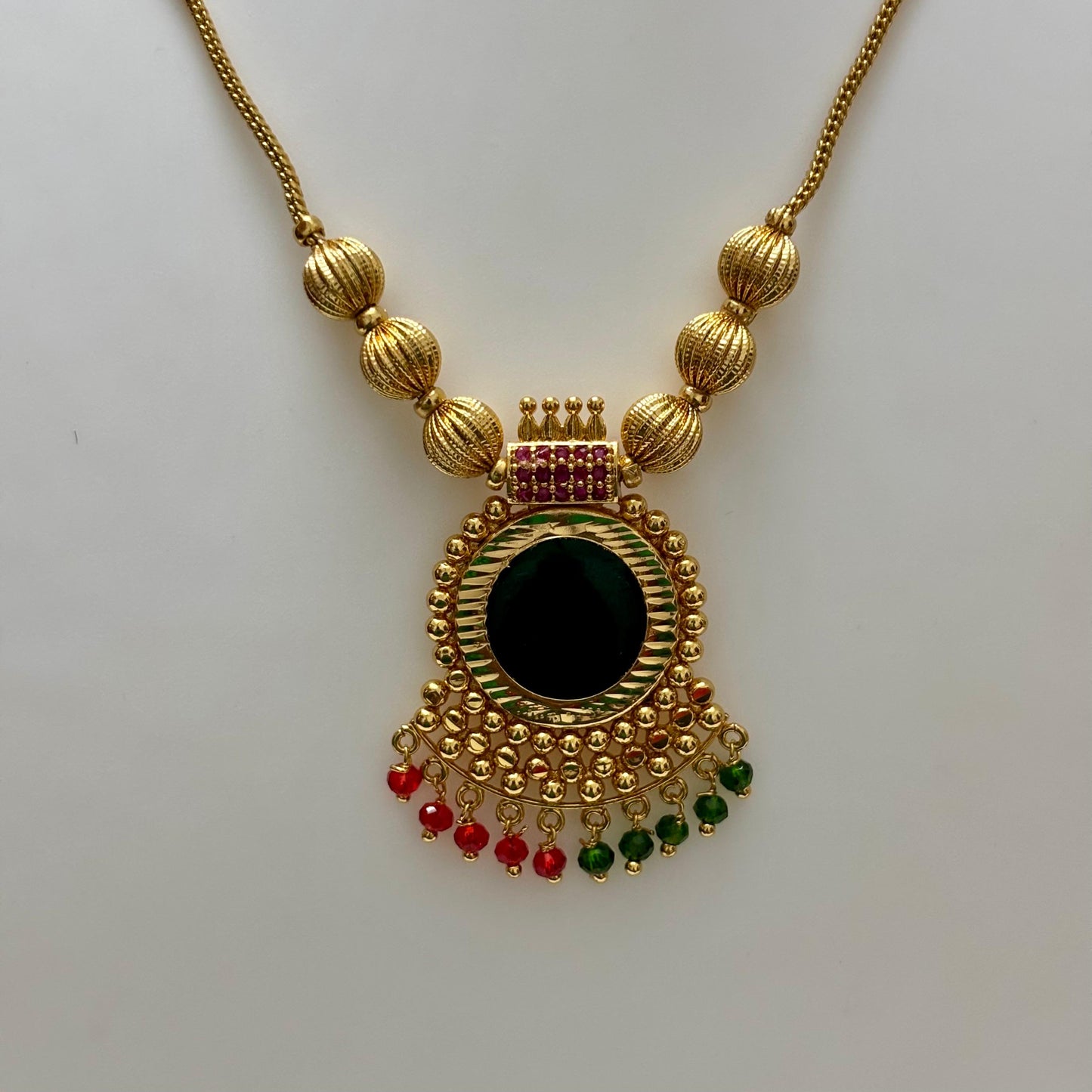 Traditional Pendant Chain Multicolour Beads C_0150