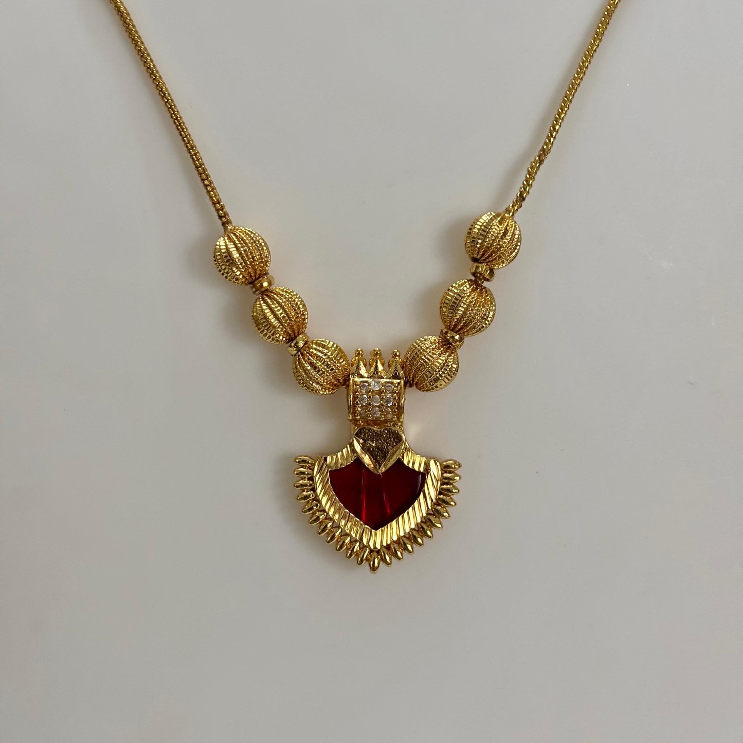 Traditional Palakka Pendant Chain Red C_0153