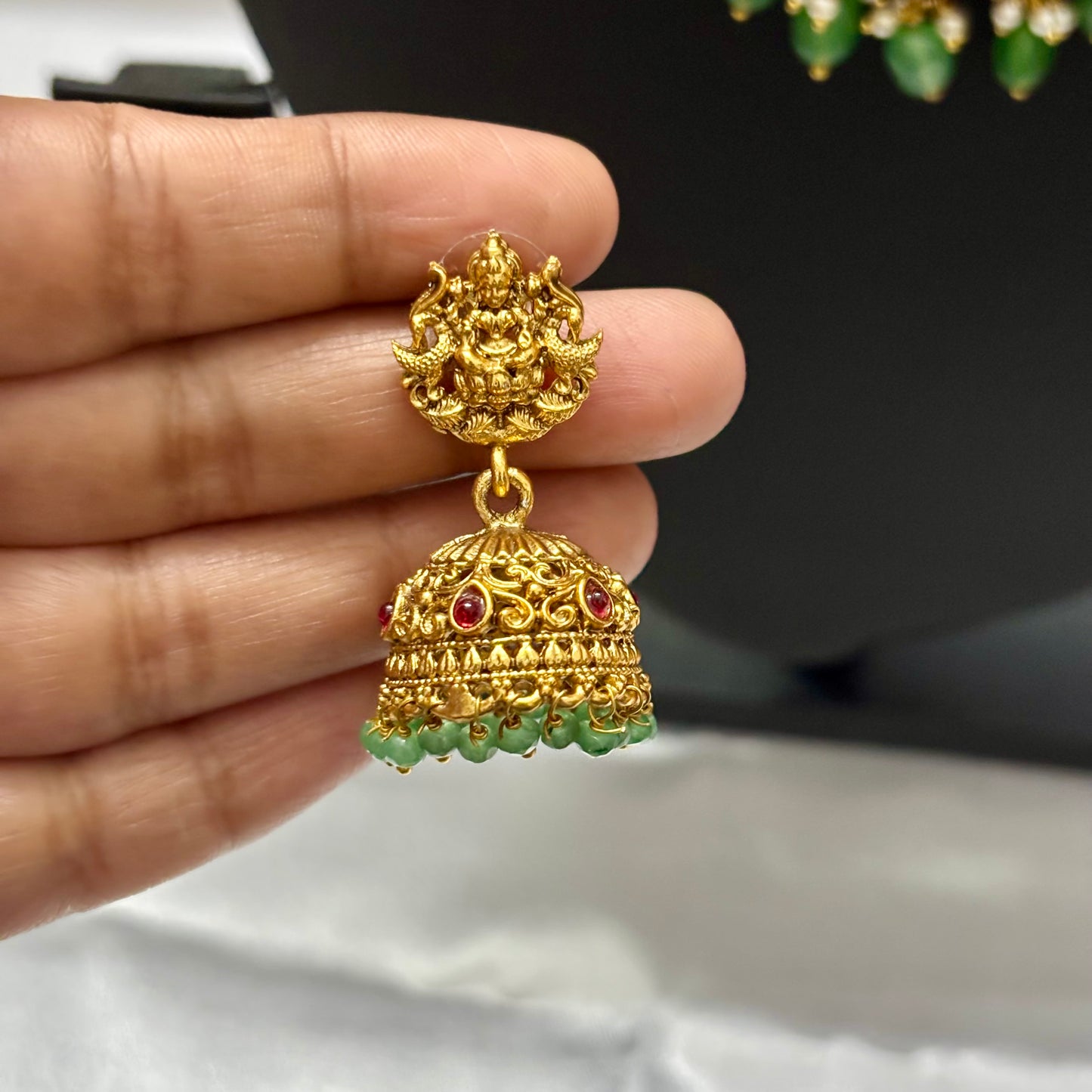 Antique Necklace Set Green N_0136