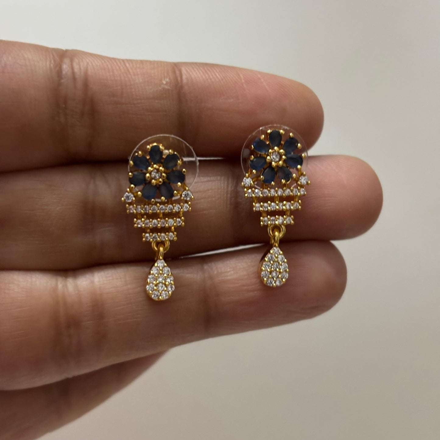 AD Stone Earstud E_0102