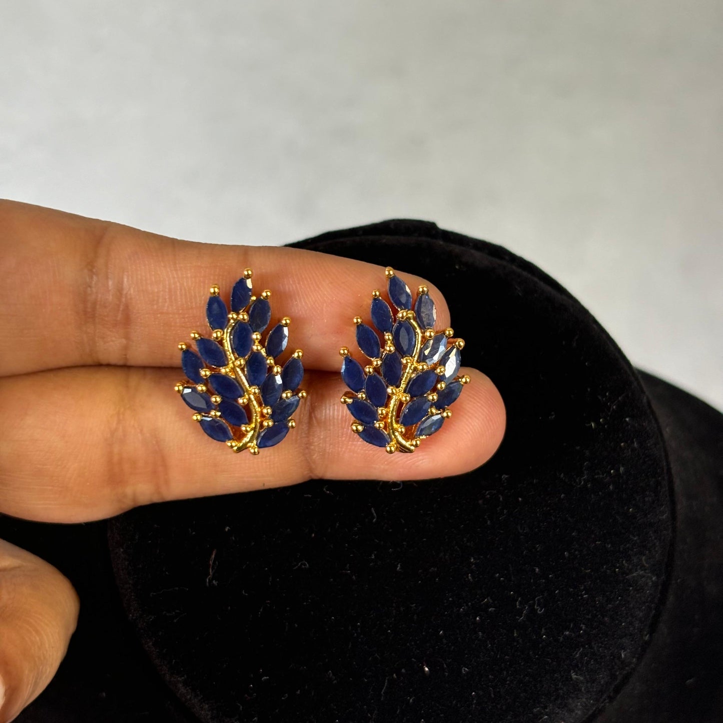 Leaf Earstuds E_0119