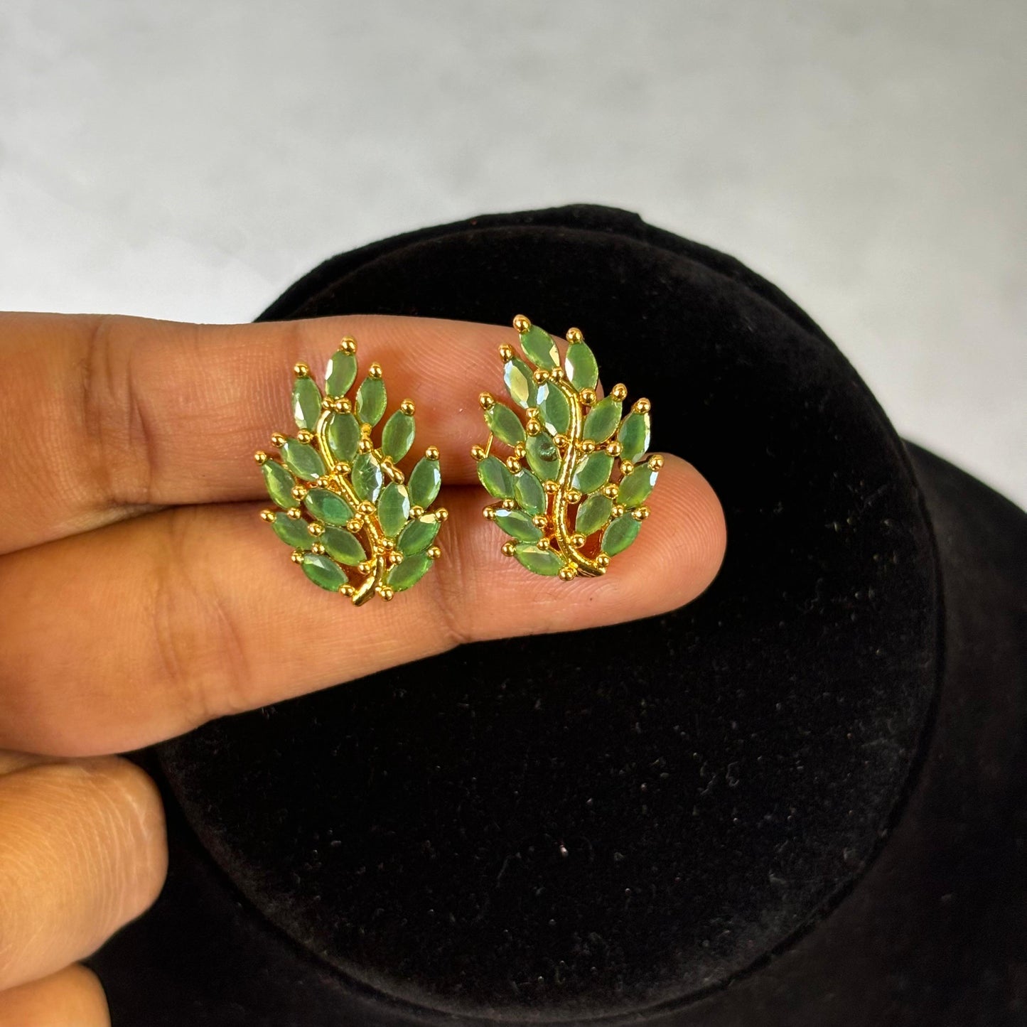 Leaf Earstuds E_0119