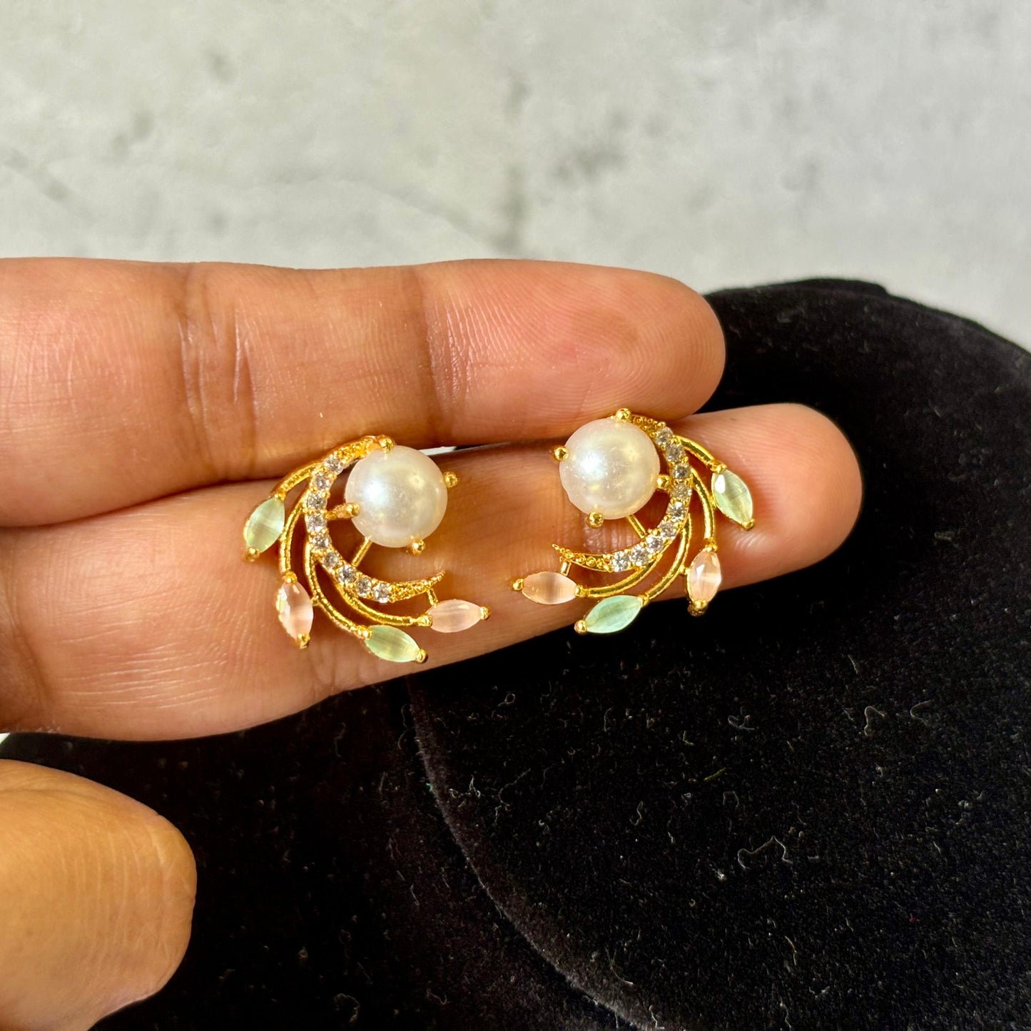 AD Stone Earstuds E_0120