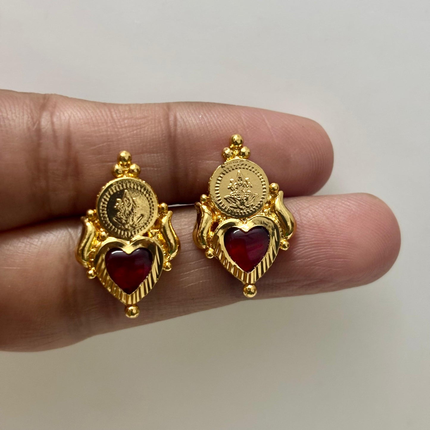 Traditional Palakka Earstud E_0134