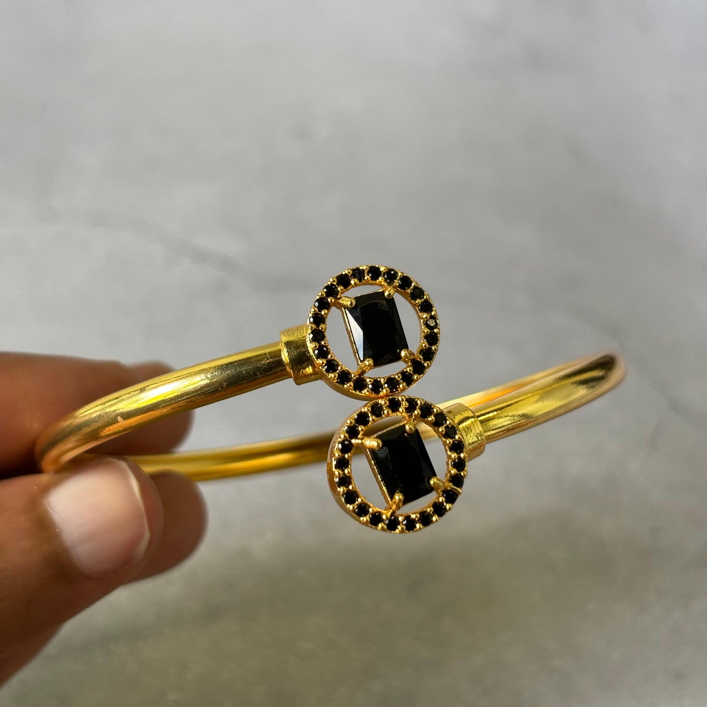 Adjustable Bangle BA_0100