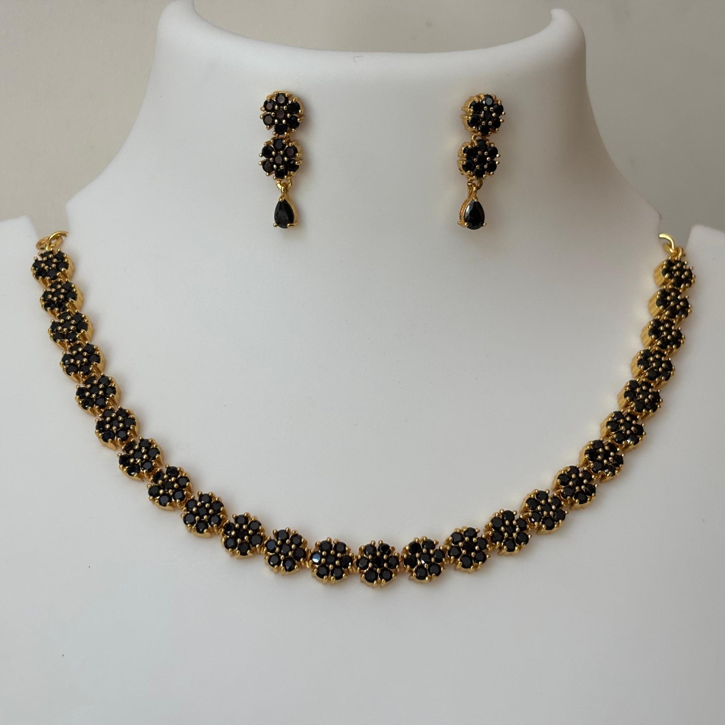 AD Stone Floral Necklace N_0101