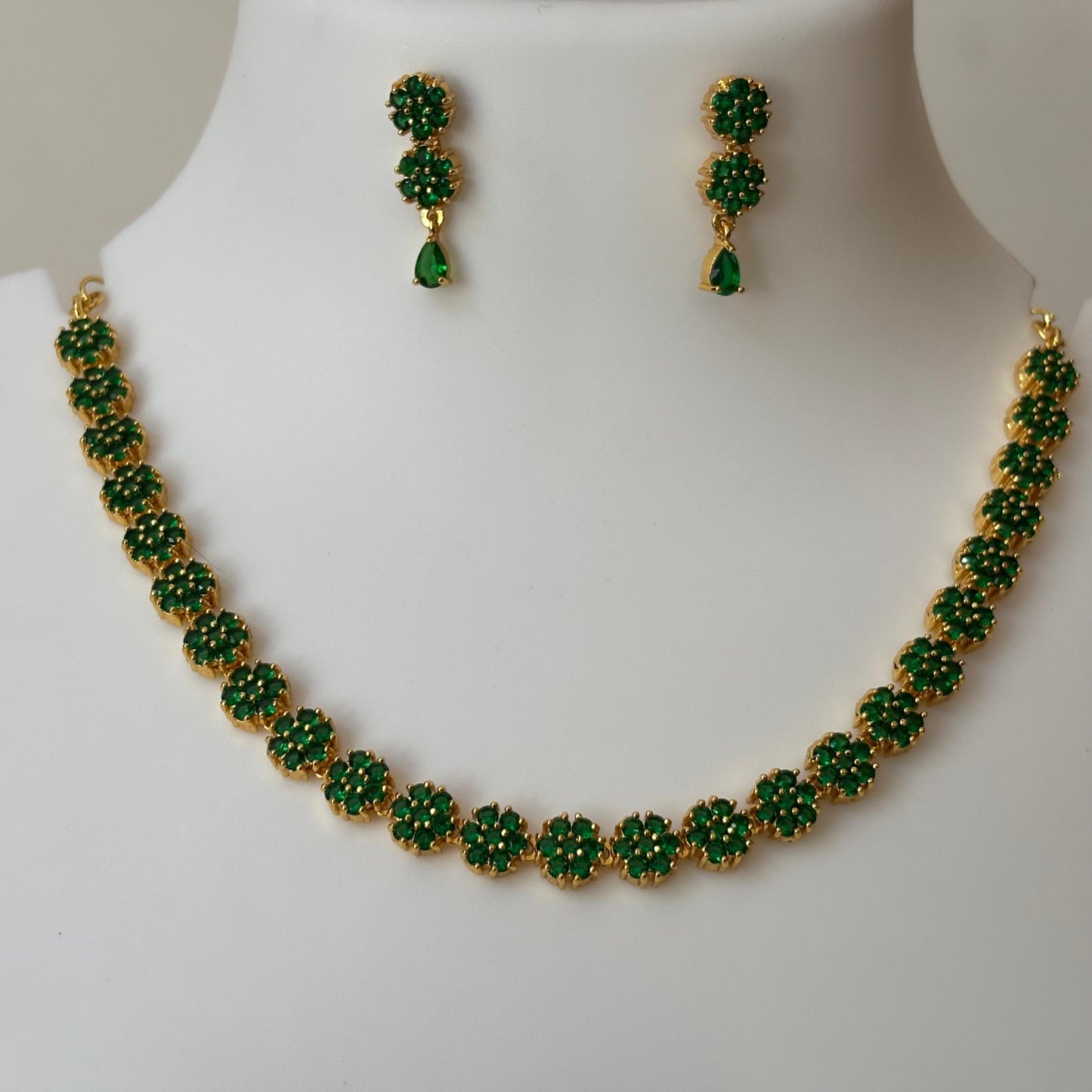 AD Stone Floral Necklace N_0101