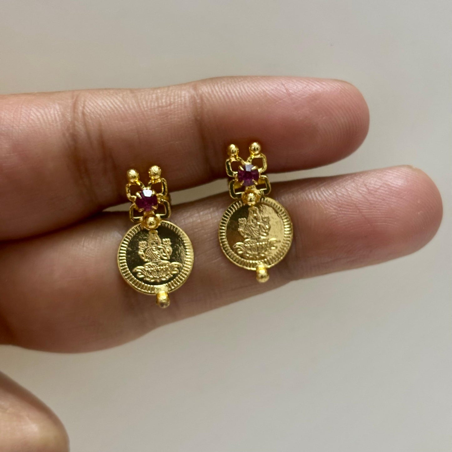 Traditional Lakshmi Kaashu Necklace Set N_0110