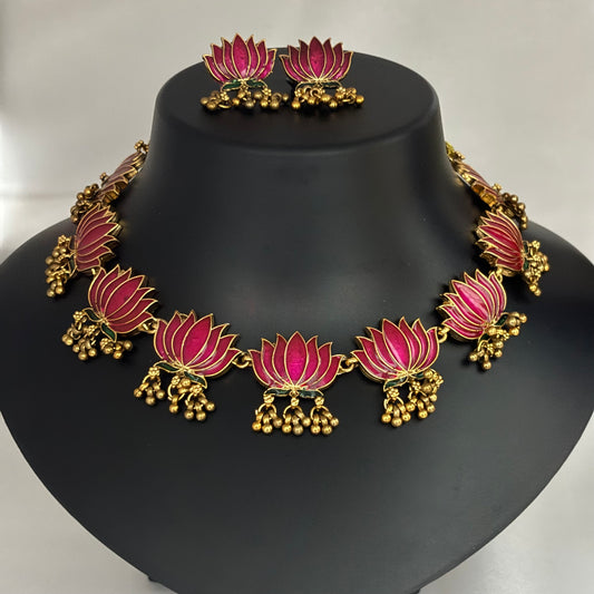 Antique Lotus Necklace Set N_0140