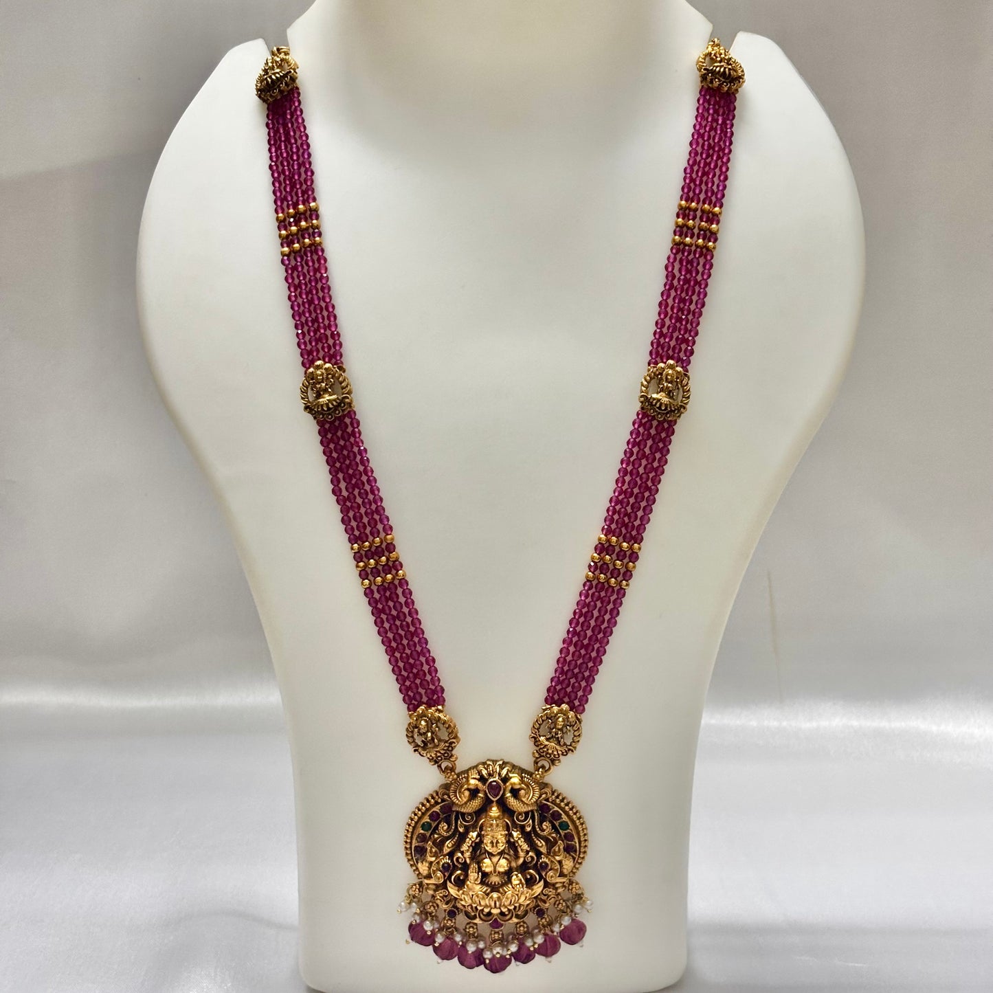 Multilayered Beads Necklace Set Ruby N_0152