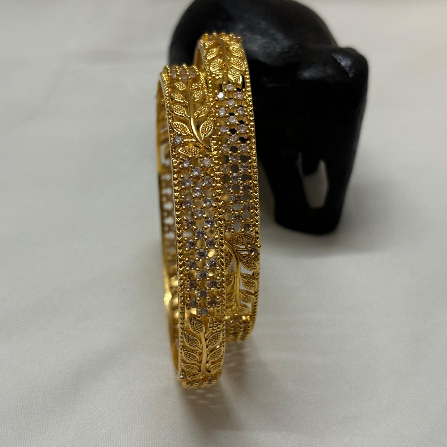 Kerala Style Designer Bangle JB026 (Single Piece)