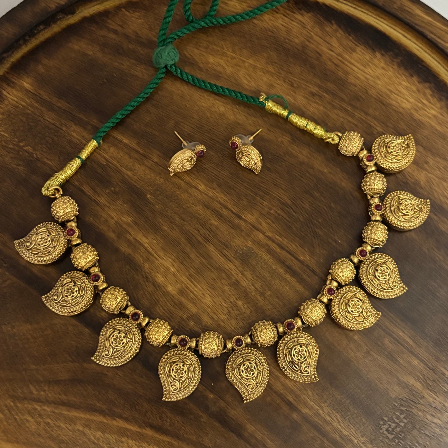 Antique Manga Design Necklace Set N_0154