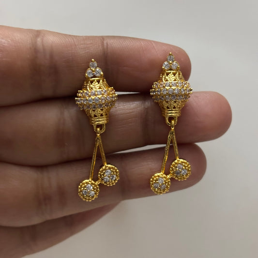 Pendulam Earrings E_0145
