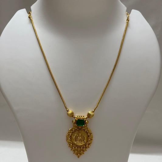Traditional Pendant Chain C_0151