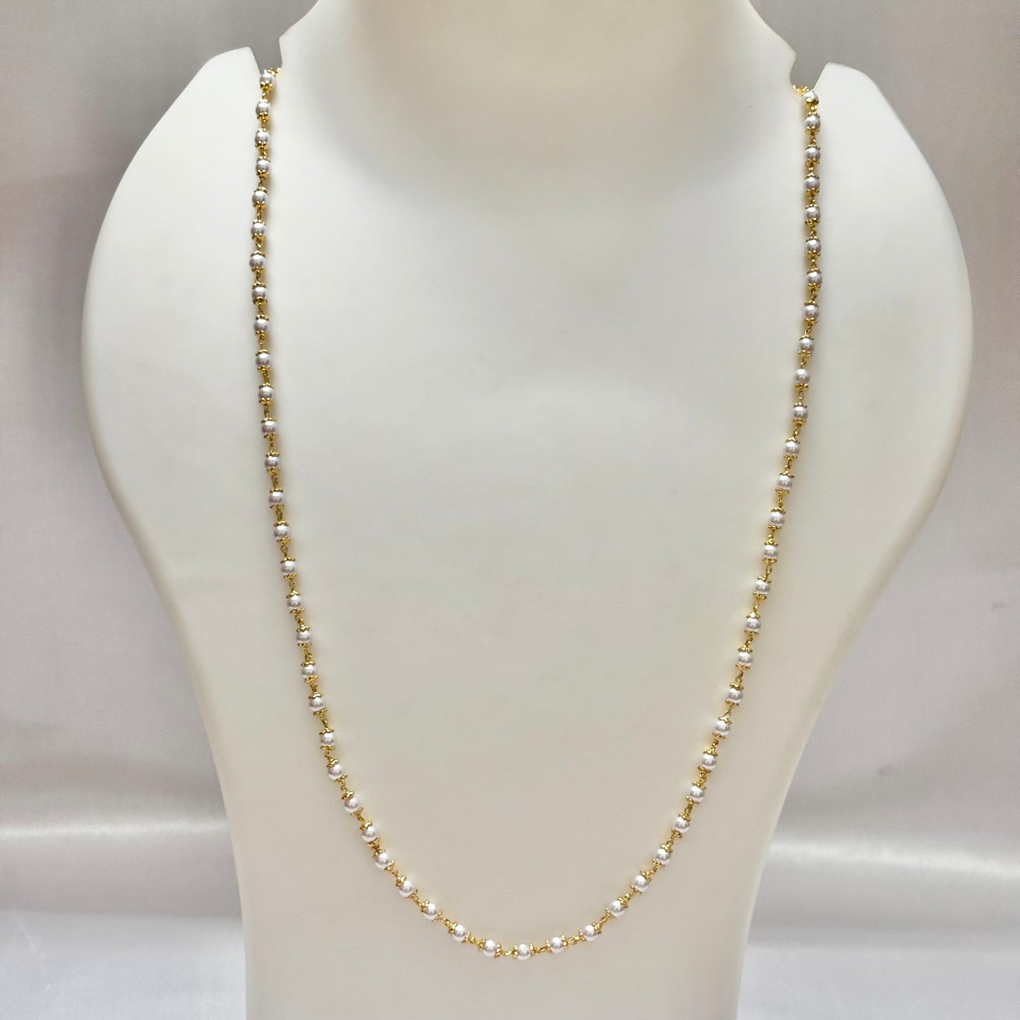 Single Layered Beads White Chain C_0195