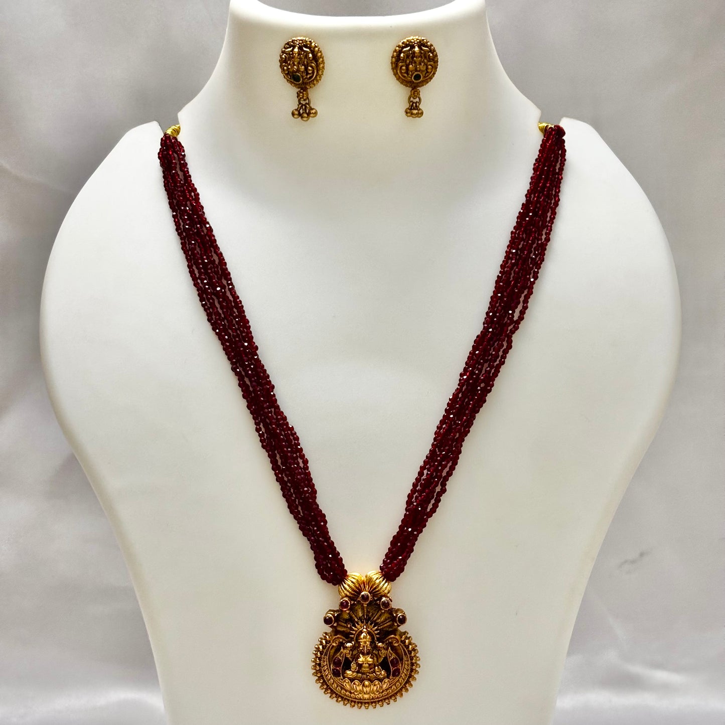 Multilayered Beads Necklace Set N_0156